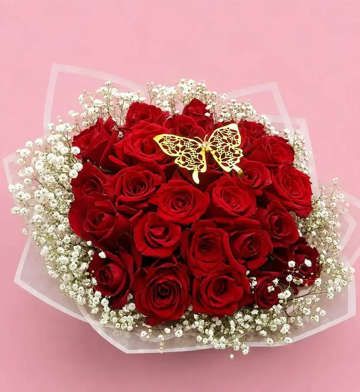MJflowers Luxury Red Roses Bouquet with Baby’s Breath & Gold Butterfly